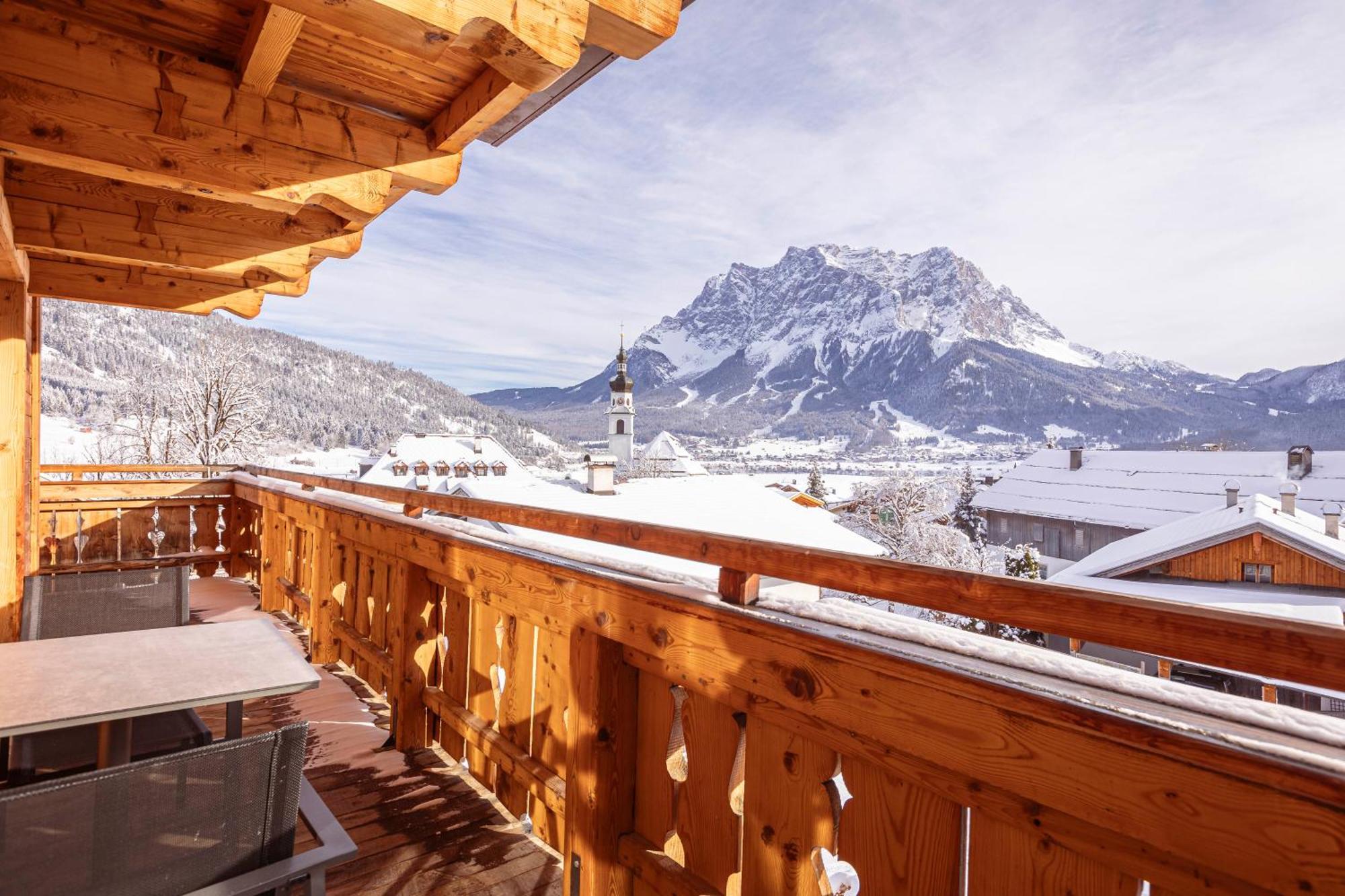 Zugspitz Suites Lermoos By Alps Resorts Exterior photo