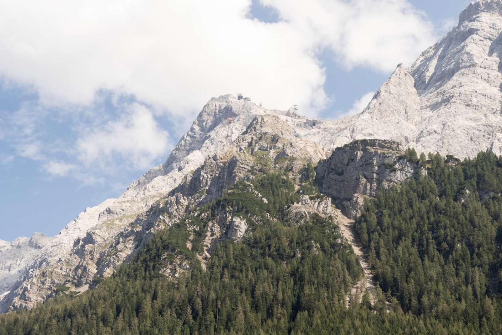 Zugspitz Suites Lermoos By Alps Resorts Exterior photo