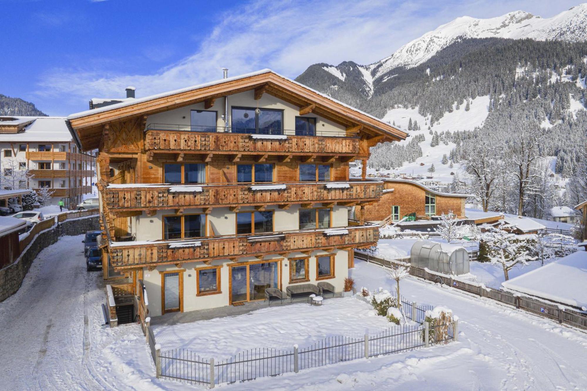 Zugspitz Suites Lermoos By Alps Resorts Exterior photo